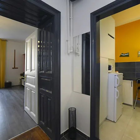 Apartment P70 *